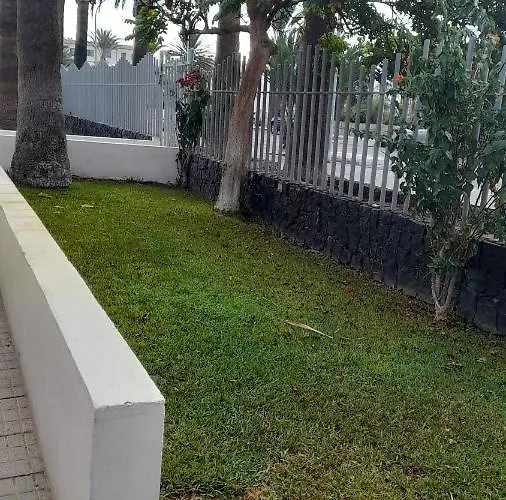 Playa Montana Amarlla,pools,wifi Lägenhet Costa Del Silencio