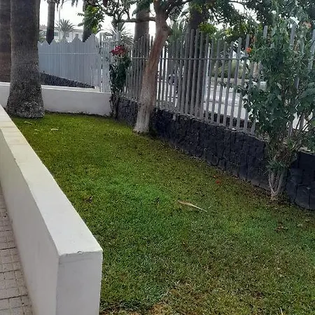 Playa Montana Amarlla,pools,wifi Apartamento Costa del Silencio