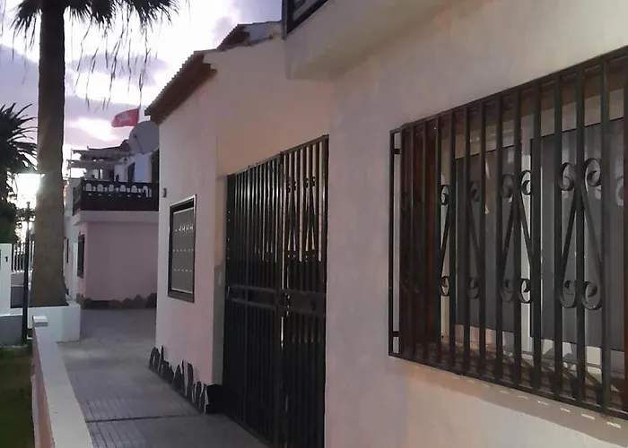 Apartament Playa Montana Amarlla,pools,wifi Costa Del Silencio