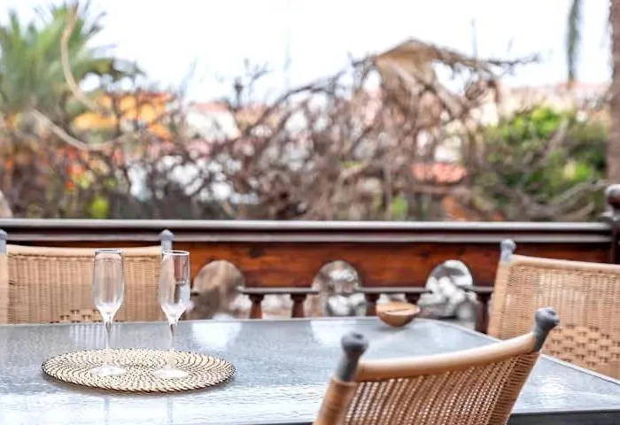 Playa Montana Amarlla,pools,wifi *