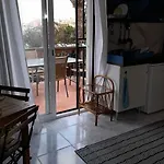 Playa Montana Amarlla,pools,wifi 아파트 코스타델실렌시오