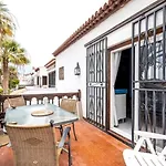 Playa Montana Amarlla,pools,wifi 아파트