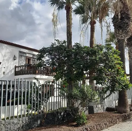 Playa Montana Amarlla,pools,wifi Apartman Costa Del Silencio